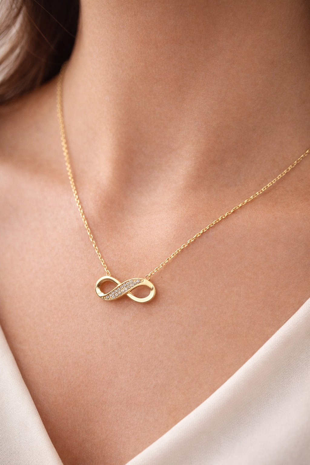 18k Gold Infinity Necklace