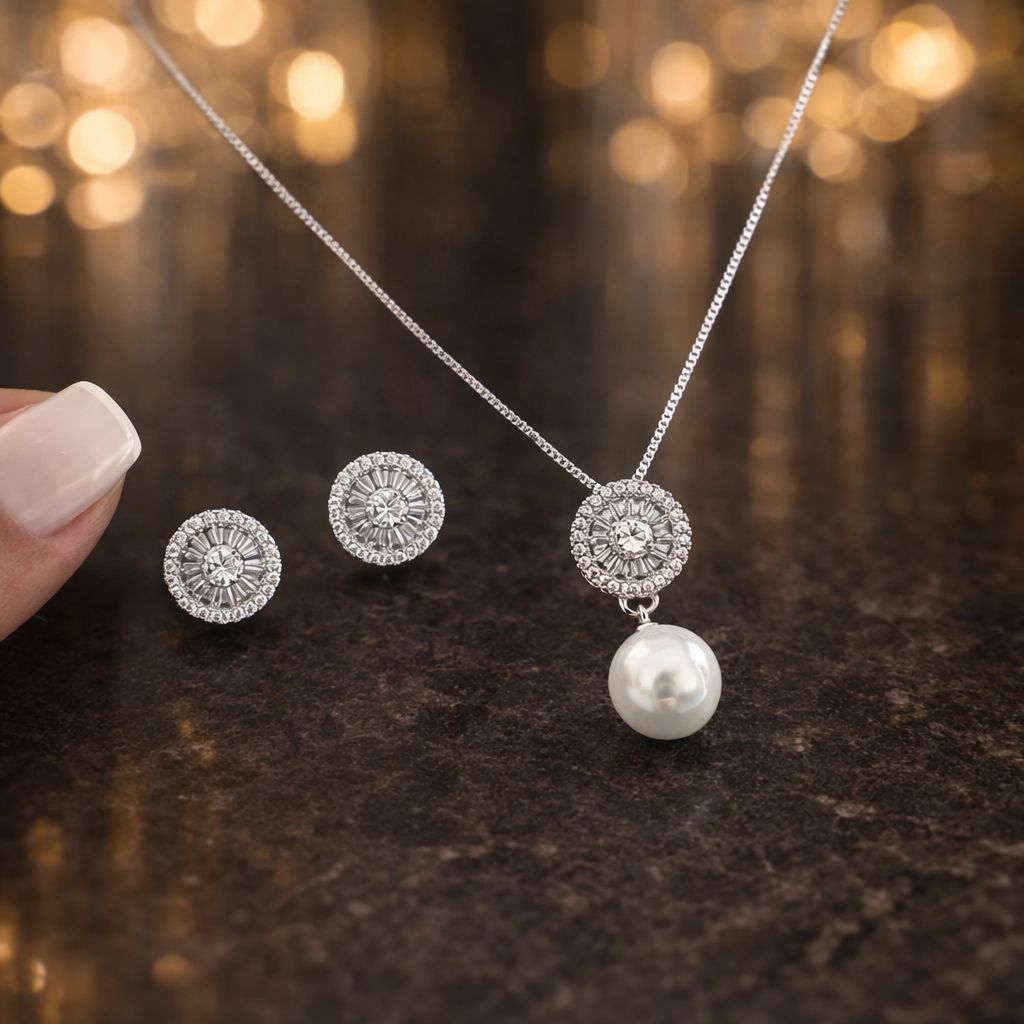 Conjunto Pizza com Pérola – Banhado a Ouro 18K e Cravejado em Zircônias